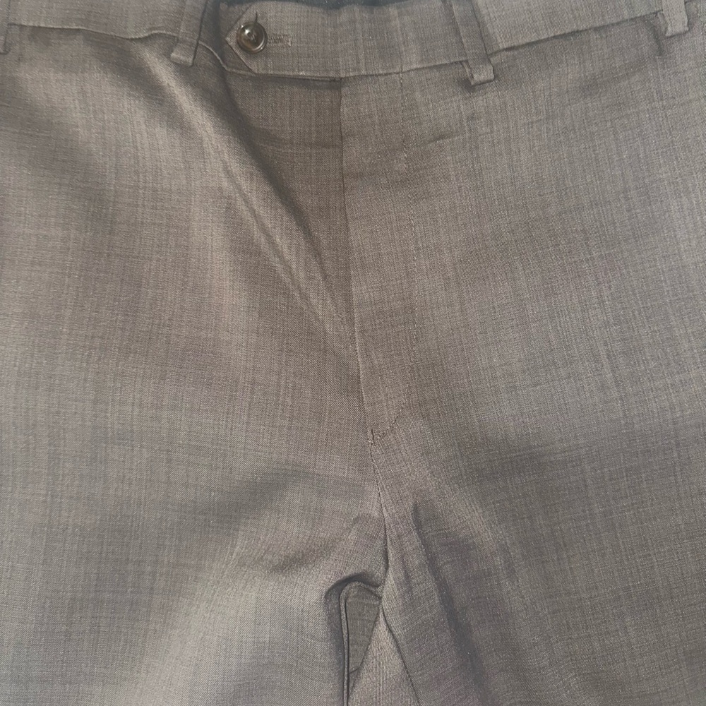 Men’s used Michael Khors dress slacks brown size 36 * 32 Pre own items are as is - Picture 4 of 6